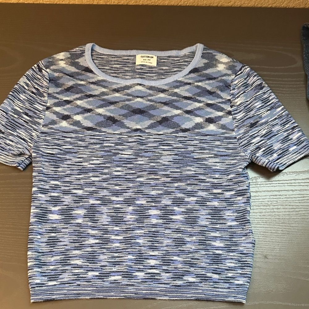 Cotton On Blue and Navy Patterned Cropped Sweater Size XS